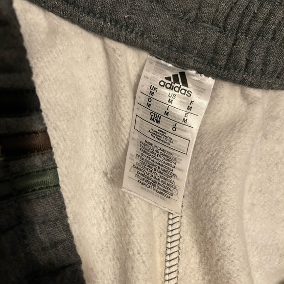 Adidas sweat pants - Picture 2 of 2